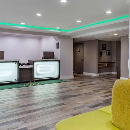 Quality Inn Murfreesboro-University Area